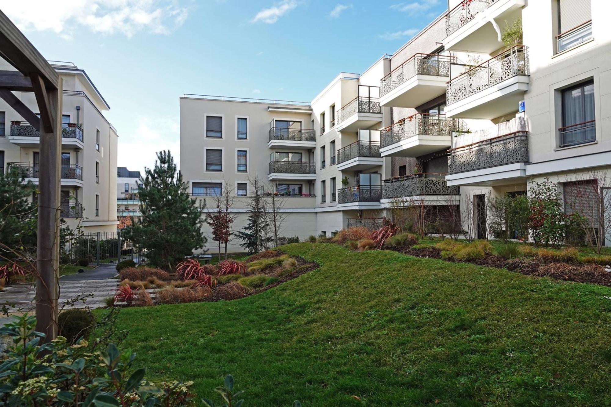 Appartement Residence Neuve Proche Versailles Saint-Cyr-lʼÉcole 외부 사진